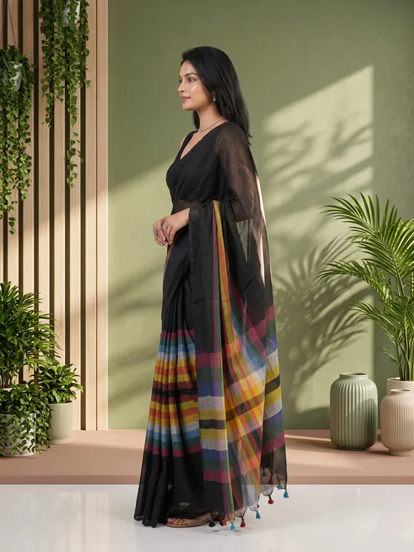 Black_Striped_Saree_for_Women