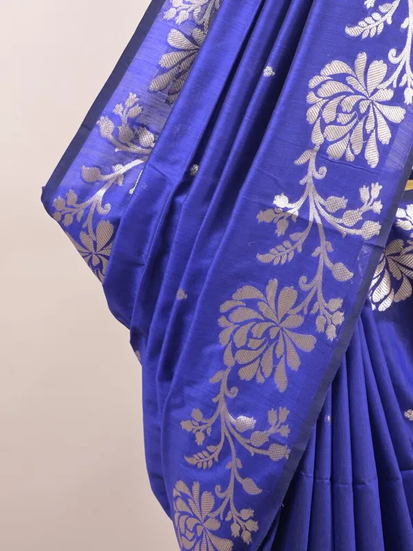 Blue_Woven_Floral_Zari_Saree_for_Women