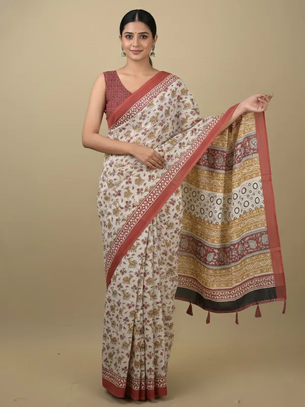 Off_White_Floral_Print_Saree_For_Women