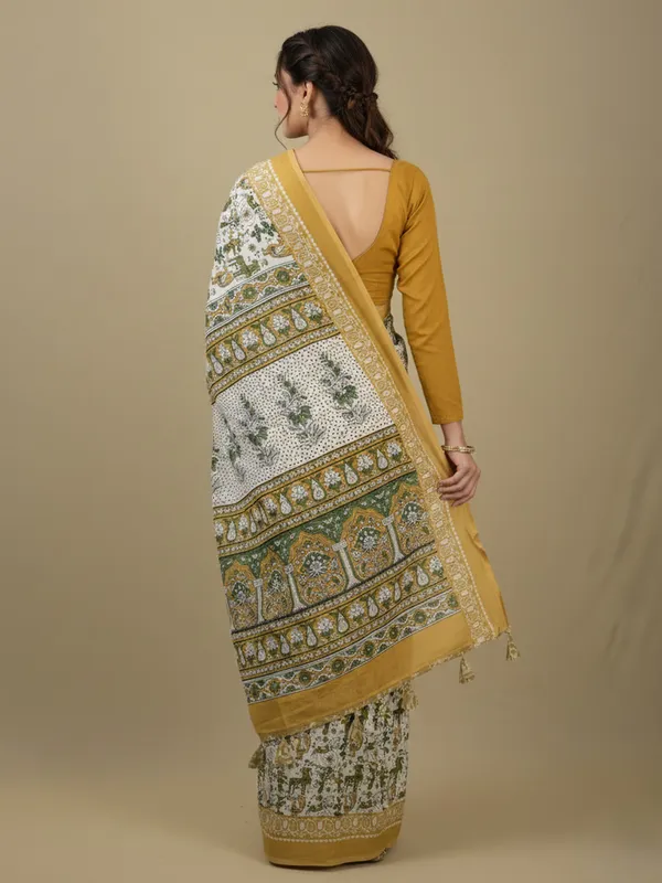 Mustard_Printed_Ethnic_Saree_for_Women