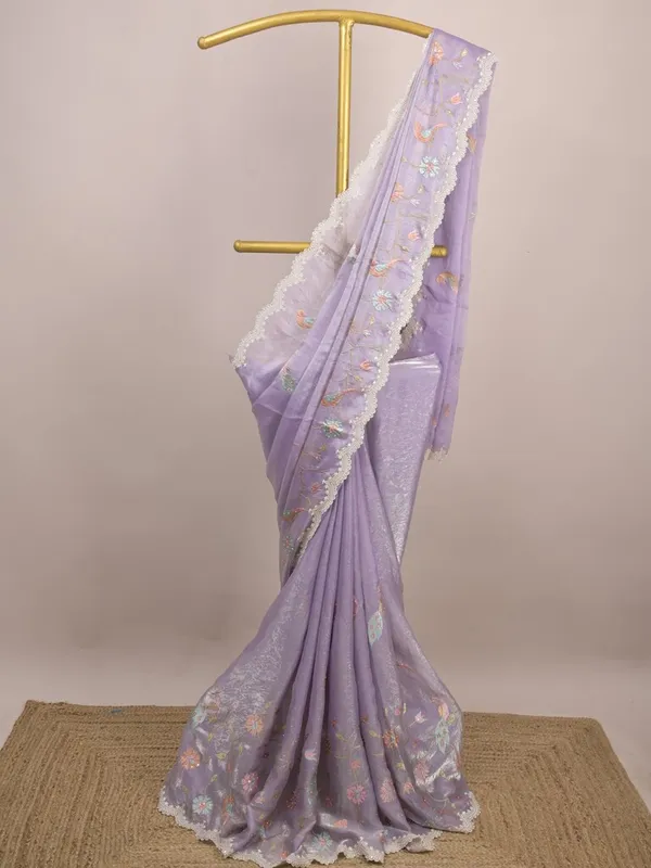 Lavender_Embroidered_Lace_Border_Saree_for_Women