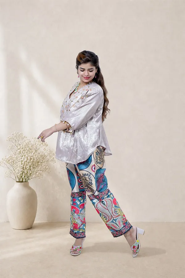 Meera_Lilac_Fusion_Set