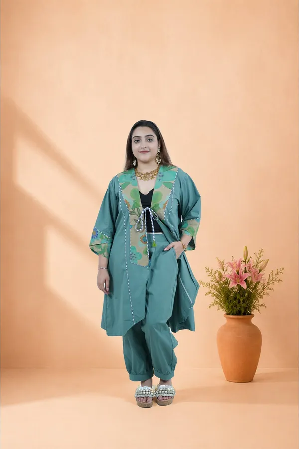 Teal_Embroidered_Cape_Set