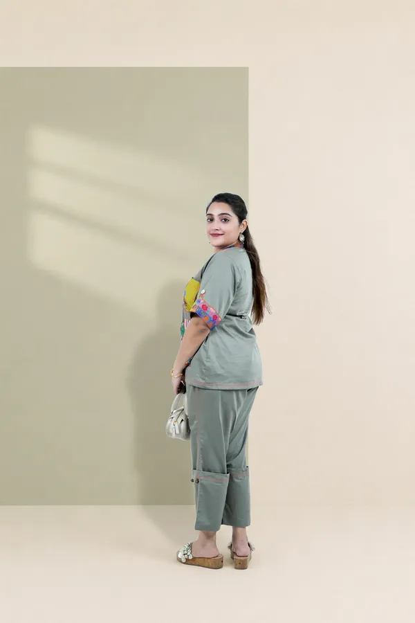 Sage_Cotton_Relaxed_Ghungroo_Ethnic_Set_For_Women