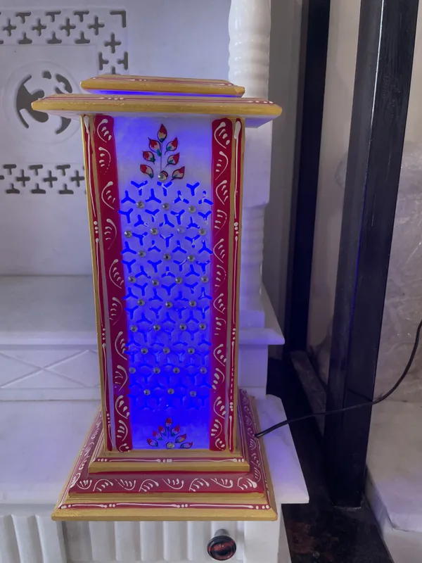 Marble_Floral_Lamp