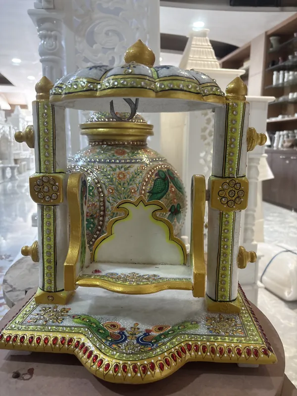 Ornate_Peacock_Motif_Pooja_Jhula_Cradle