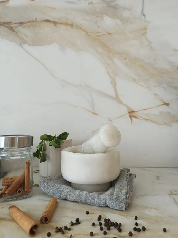 White_Marble_Plain_Mortar_And_Pestle_Set