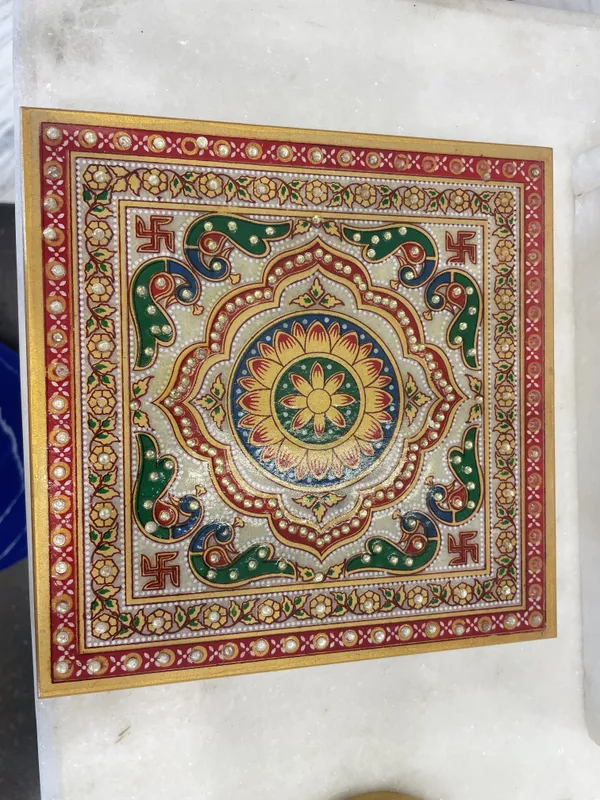 Traditional_Floral_Decorative_Pooja_Chowki
