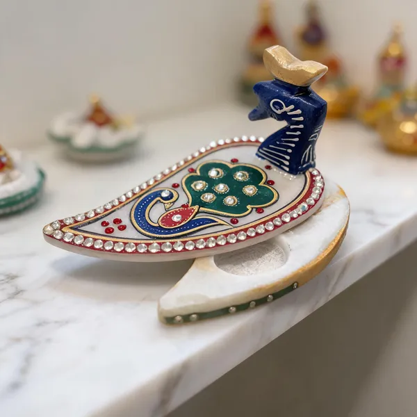 Embellished_Peacock_Leaf_Decorative_Hand_Fan