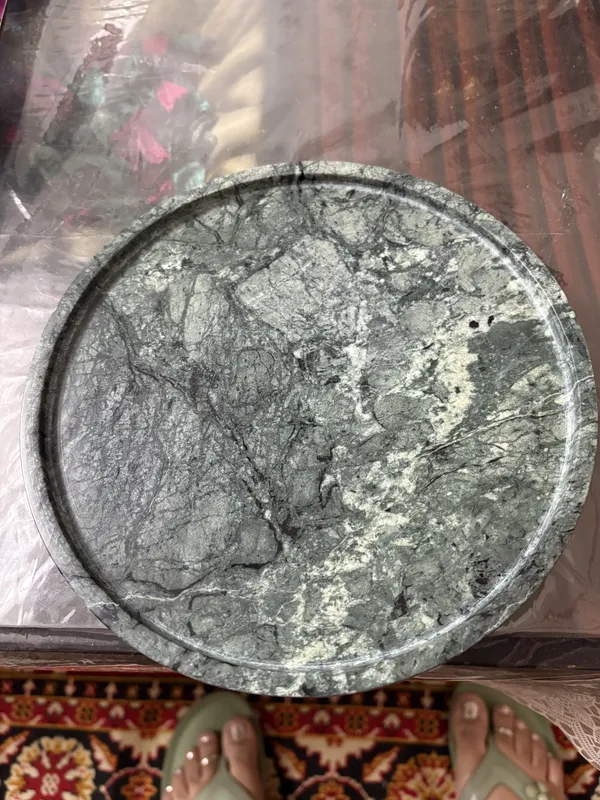 Stone_Natural_Veined_Round_Serving_Plate