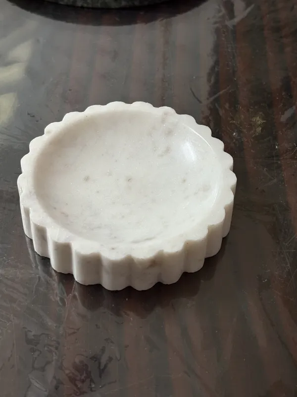 White_Scalloped_Floral_Trinket_Tray