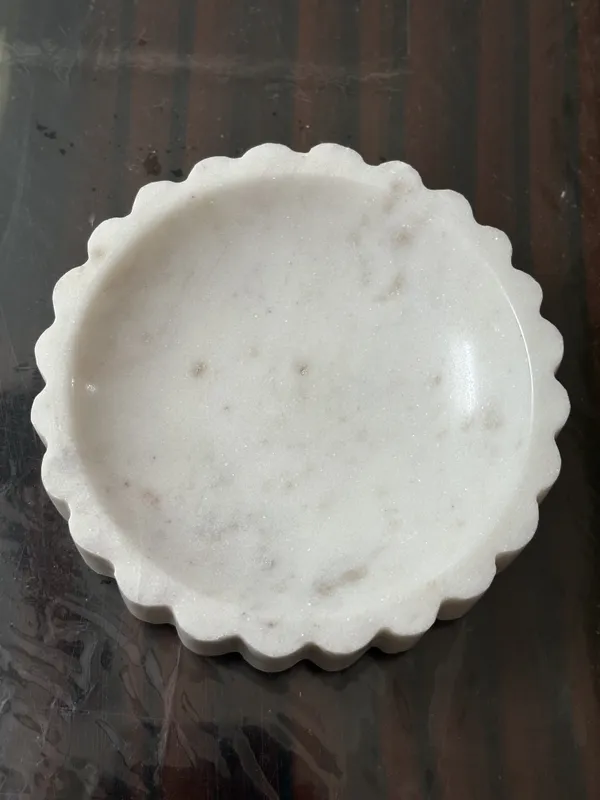 White_Scalloped_Floral_Trinket_Tray