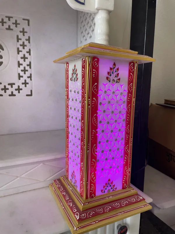 Marble_Floral_Lamp