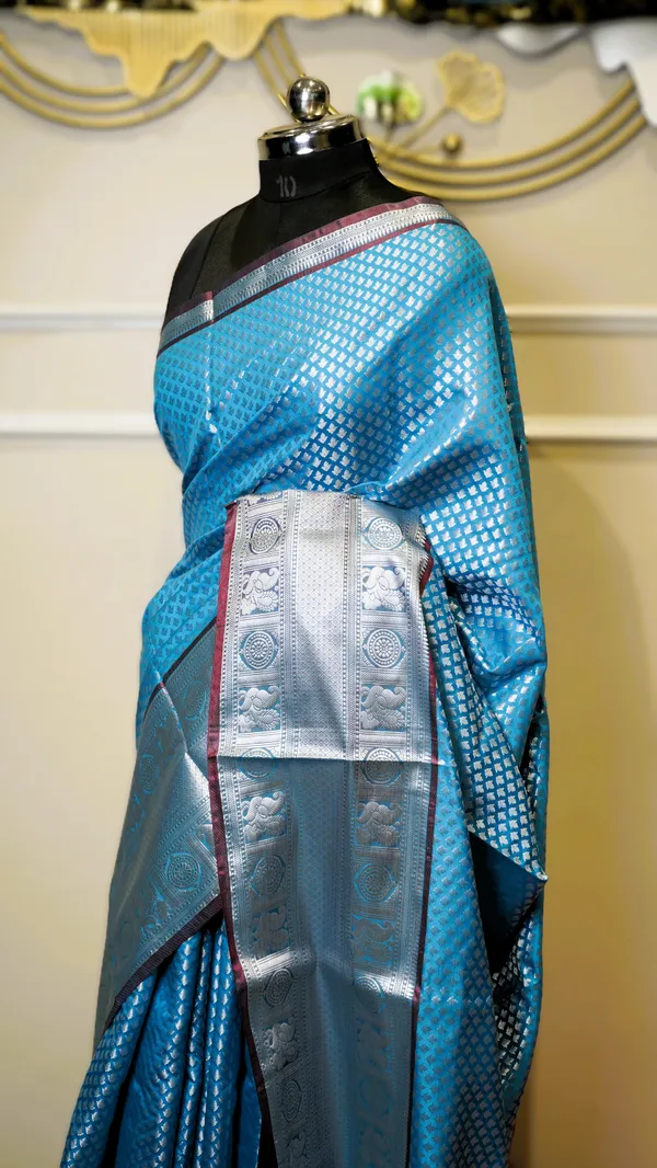 Banarasi_Raw_Silk_Saree_With_Paithni_Boarder