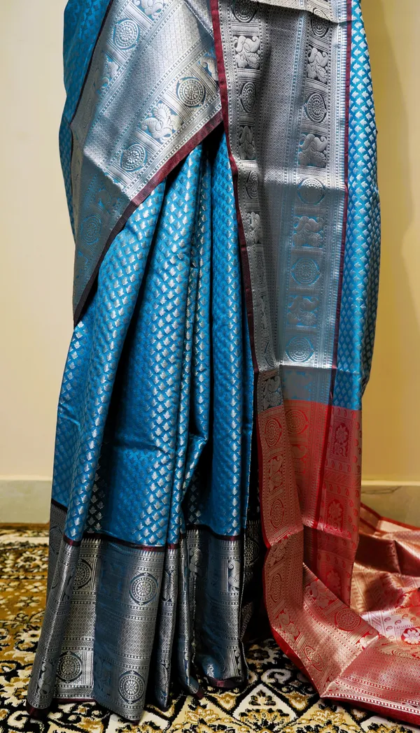 Banarasi_Raw_Silk_Saree_With_Paithni_Boarder