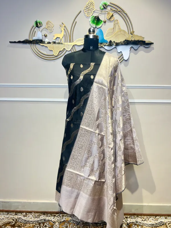 Black_Woven_Brocade_Suit_For_Women