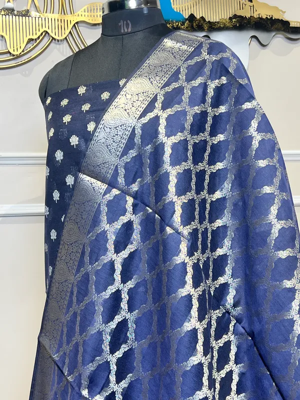 Blue_Woven_Ethnic_Suit_Set_for_Women