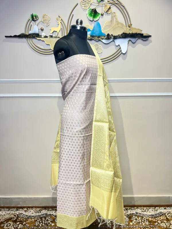 Yellow_Jacquard_Suit_for_Women