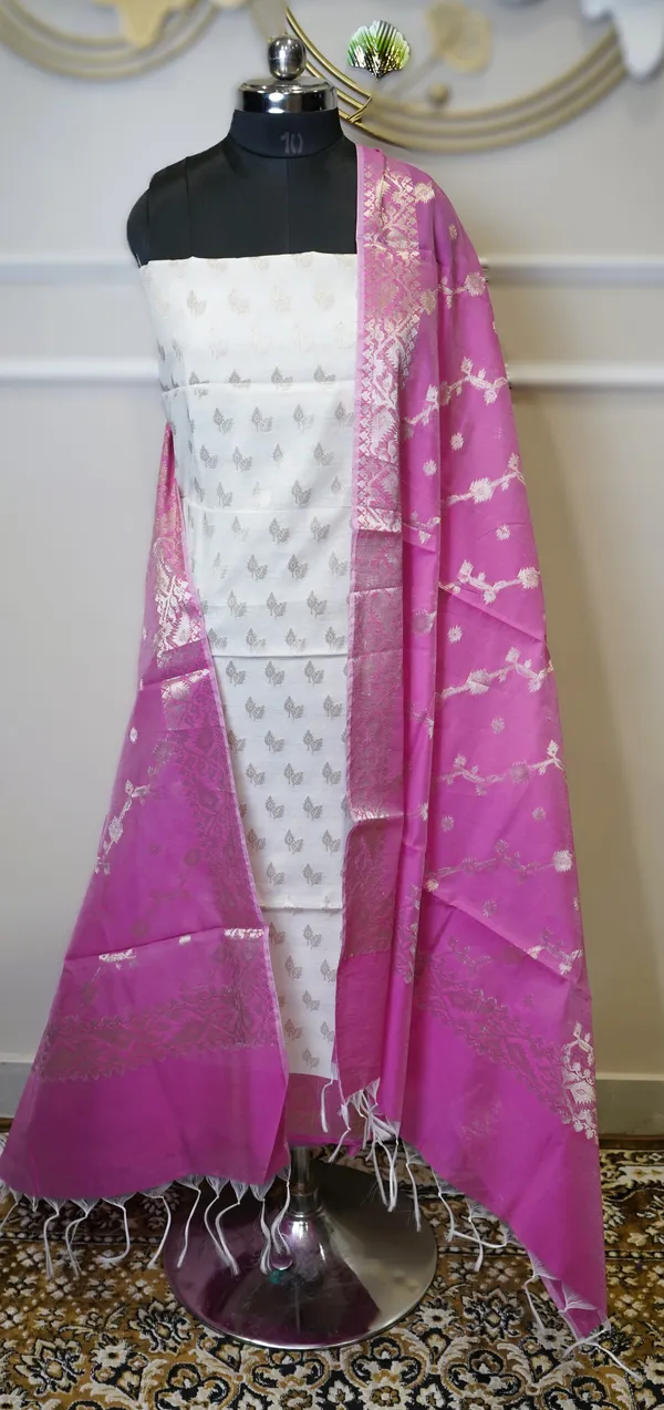 Banarasi_Zari_Woven_Unstitched_Suit_Fabric