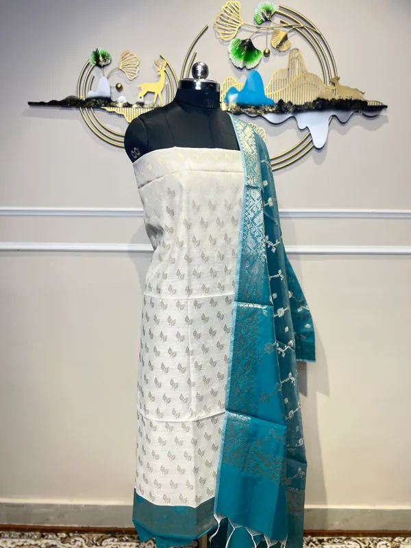 Teal_Woven_Floral_Suit_for_Women