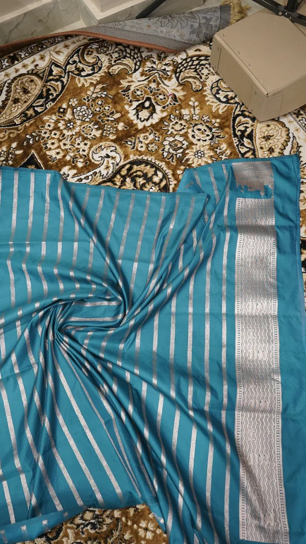 Pure_Mushroo_Silk_Banarasi_Ghaat_Saree