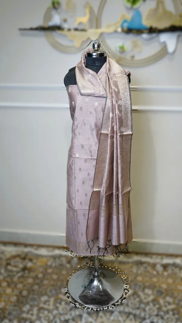 Banarasi_Zari_Woven_Unstitched_Suit_Fabric