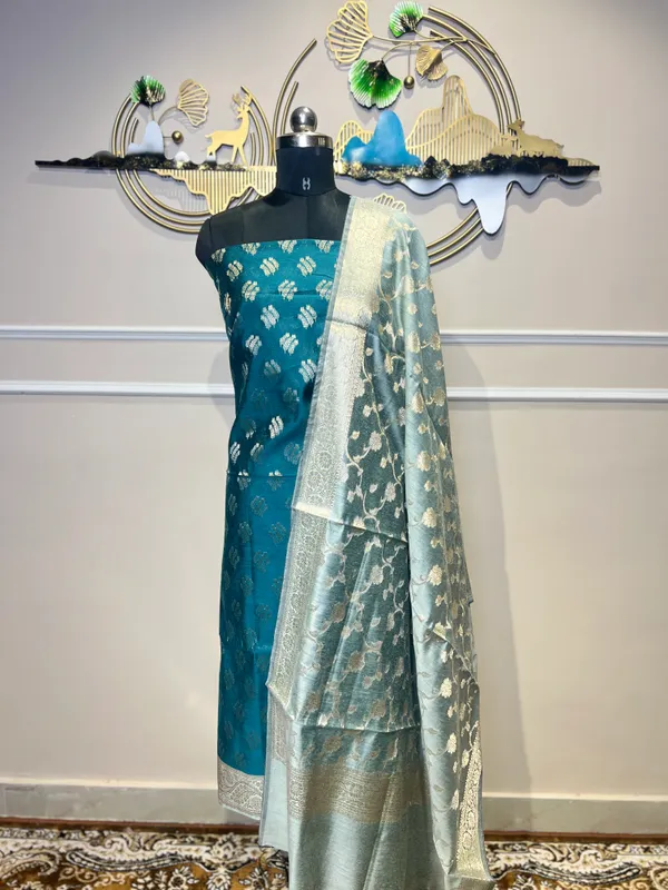 Teal_Woven_Ethnic_Suit_Set_With_Dupatta_For_Women
