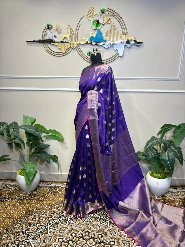 Banarasi_Badi_Buti_Katan_Silk_Saree