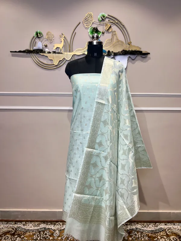 Mint_Woven_Suit_For_Women