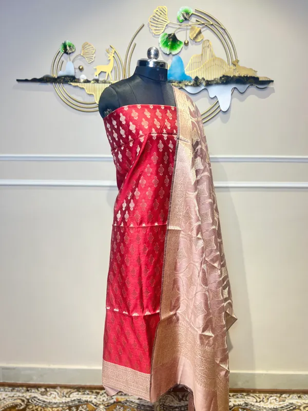 Pink_Woven_Traditional_Suit_for_Women
