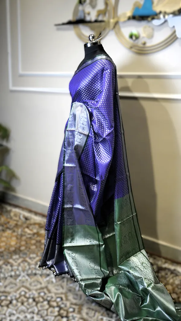 Banarasi_Raw_Silk_Saree_With_Paithni_Boarder