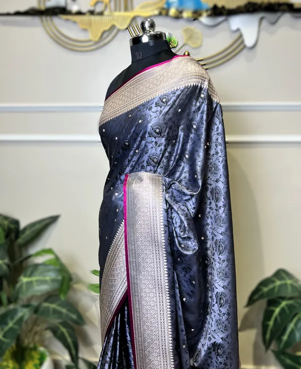 Banarasi_Mushroo_Silk_Tanchui_Saree