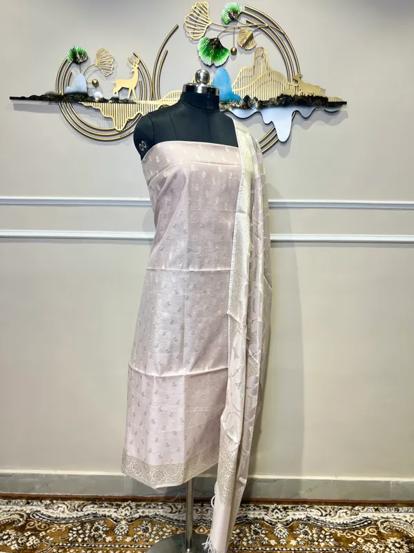 Off_White_Woven_Traditional_Suit_for_Women
