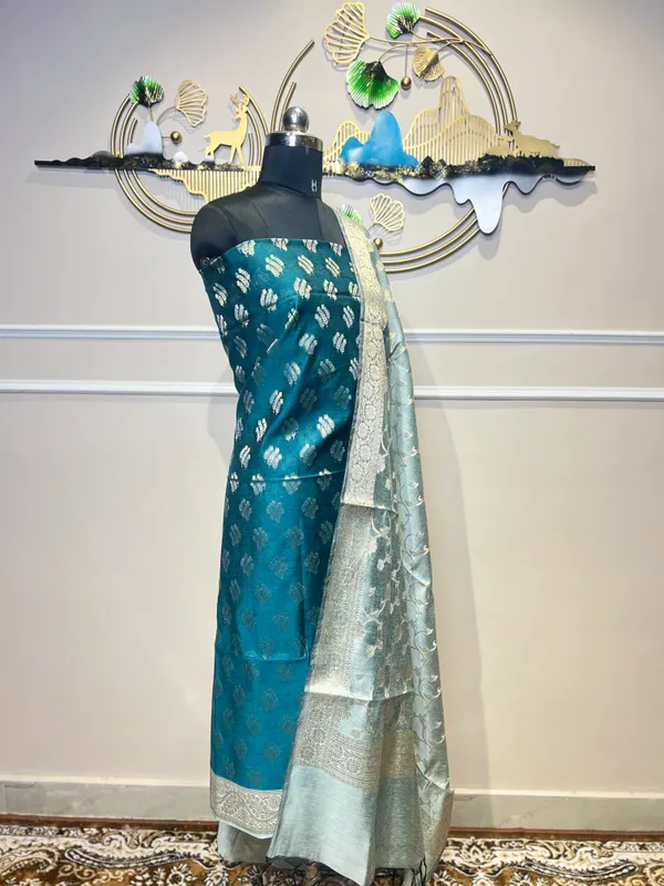 Teal_Woven_Ethnic_Suit_Set_With_Dupatta_For_Women