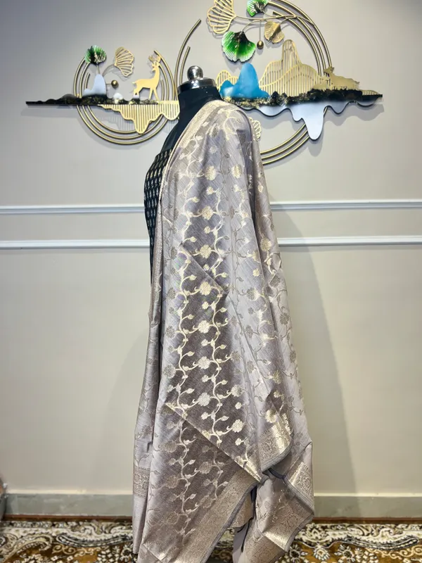 Grey_Woven_Floral_Dupatta_for_Women