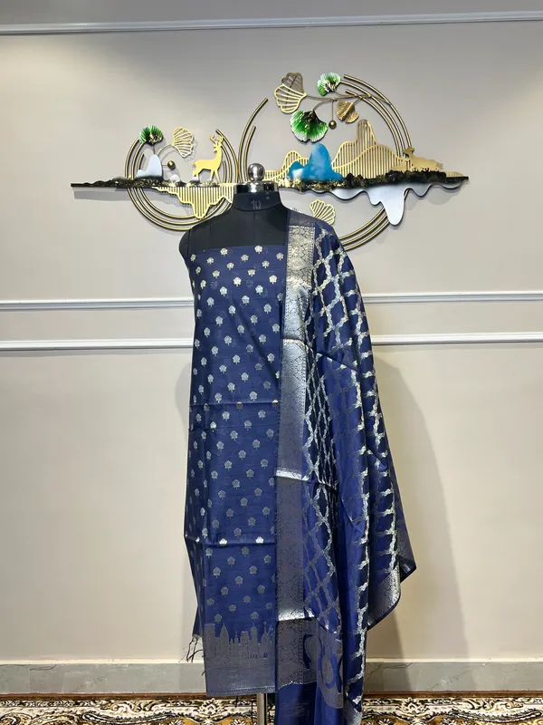 Blue_Woven_Ethnic_Suit_Set_for_Women