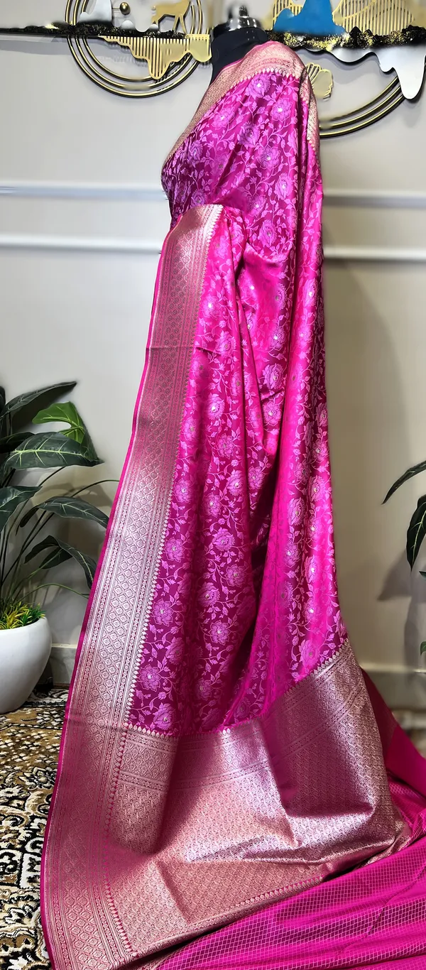 Banarasi_Mushroo_Silk_Tanchui_Saree