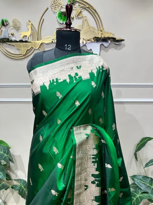 Pure_Mushroo_Silk_Banarasi_Ghaat_Saree