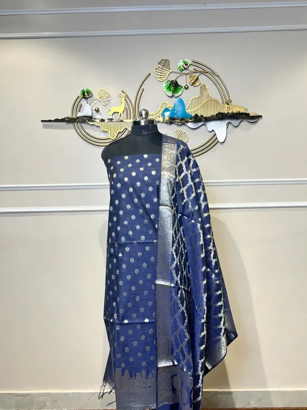 Blue_Woven_Ethnic_Suit_Set_for_Women