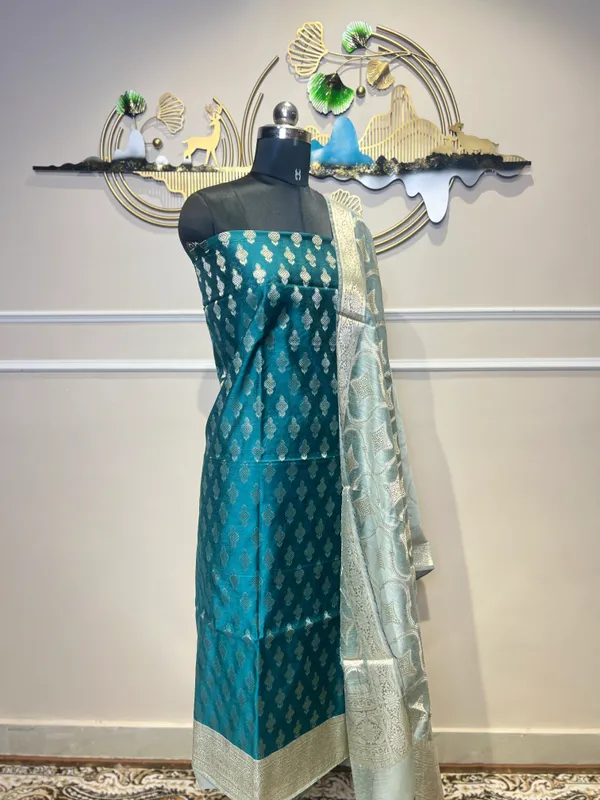 Teal_Ethnic_Suit_Set_With_Dupatta_For_Women