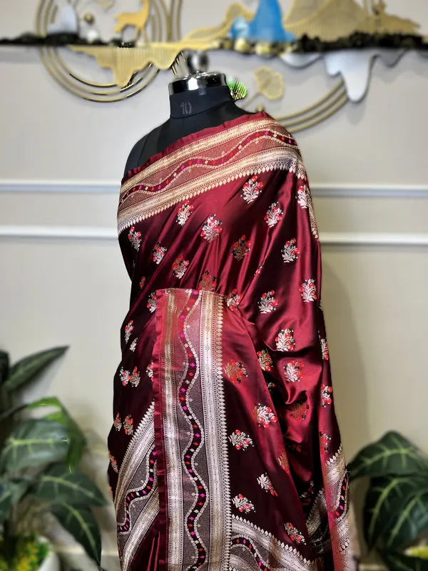 Banarasi_Mushroo_Silk_Tanchui_Saree
