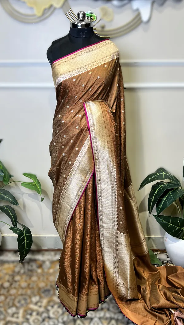 Banarasi_Mushroo_Silk_Tanchui_Saree
