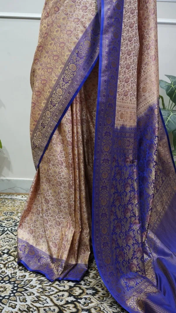 Banarasi_Mushroo_Silk_Contrast_Saree_Jamavaar