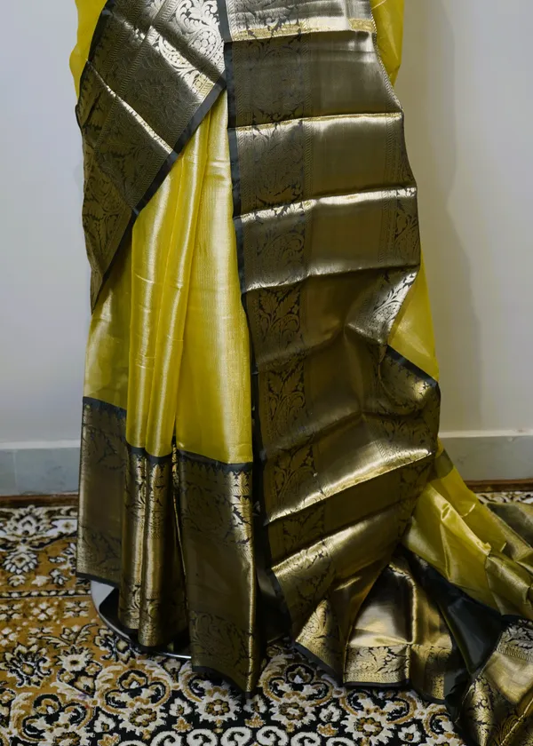 Banarasi_Soft_Tissue_Silk_Saree_with_Paithni_Boarder