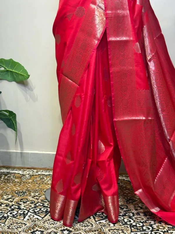 Banarasi_Badi_Buti_Katan_Silk_Saree