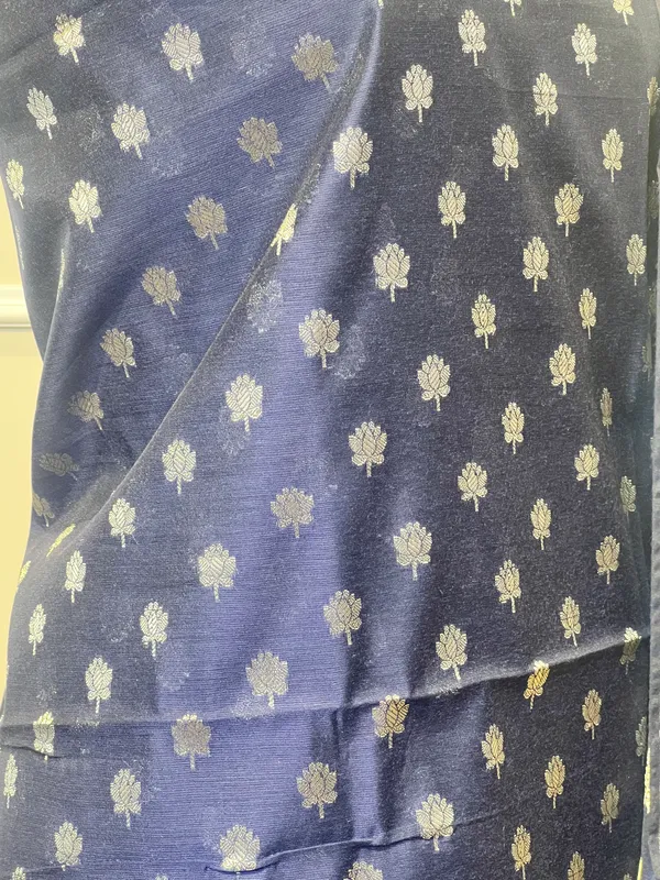 Blue_Woven_Ethnic_Suit_Set_for_Women