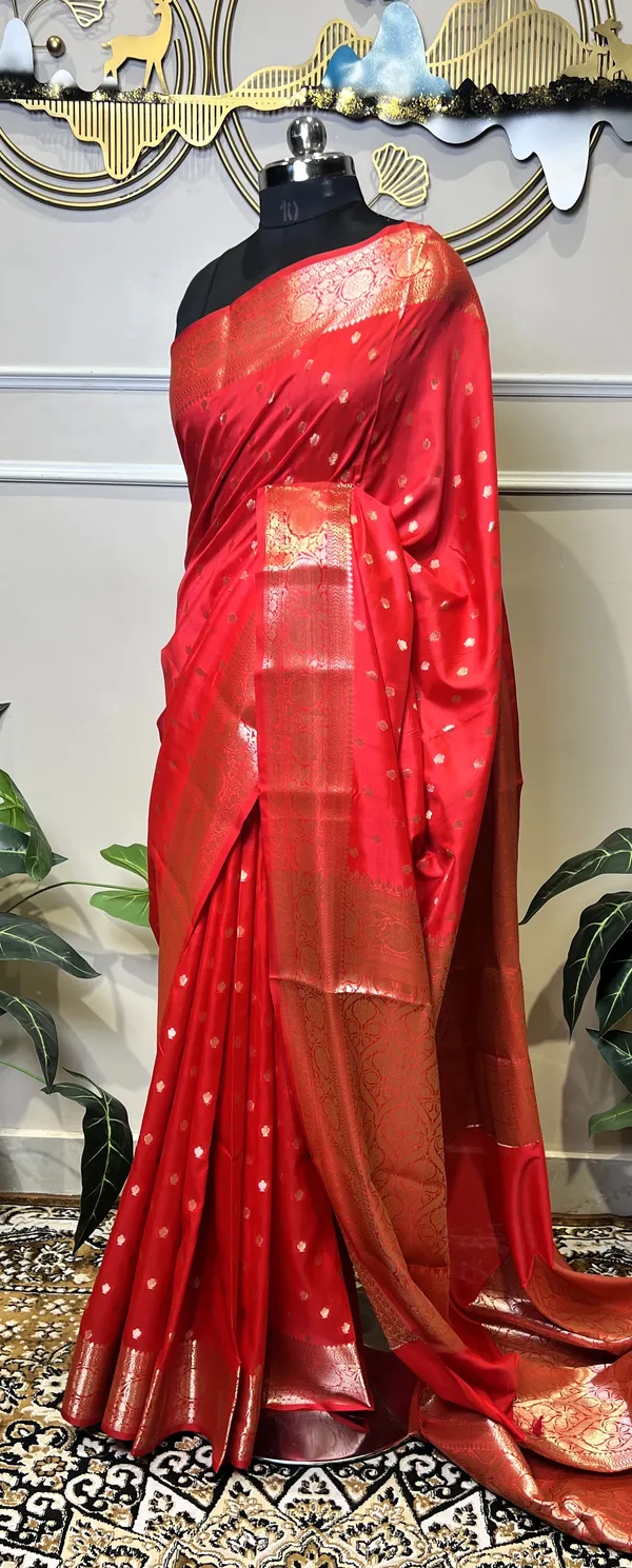 Banarasi_Choti_Buti_Katan_Silk_Saree
