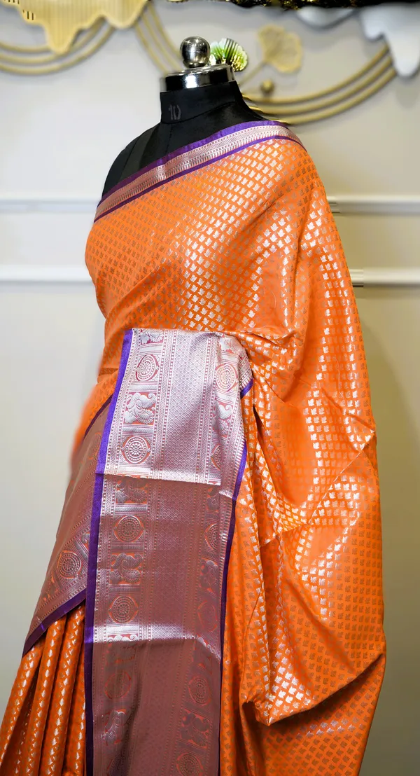 Banarasi_Raw_Silk_Saree_With_Paithni_Boarder