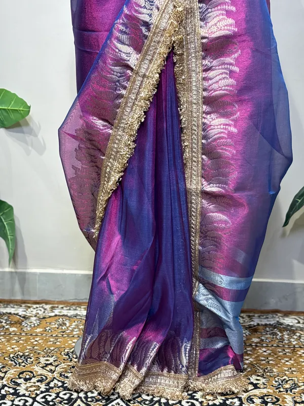 Banarasi_Tissue_Saree_With_Lace