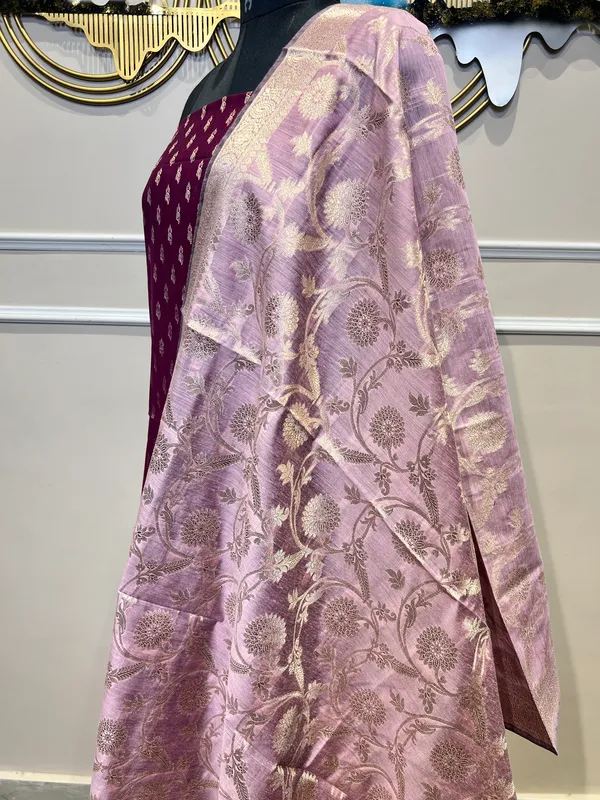 Lavender_Jacquard_Floral_Suit_for_Women